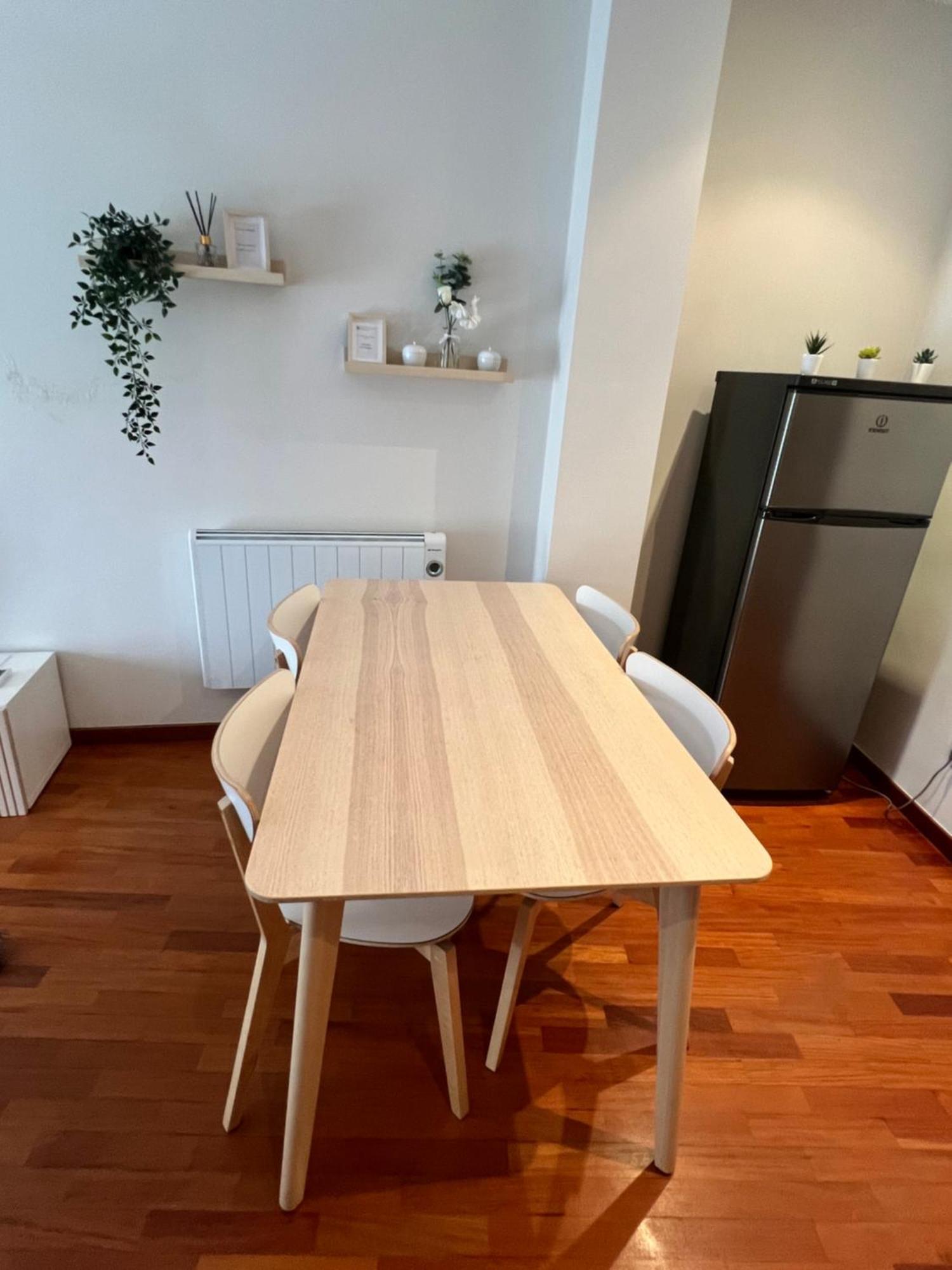 A Estrenar ,Con Vistas Al Mar Y Aparcamiento Gratis En El Casco Viejo-Centro-Zona Portuaria Apartment Vigo Exterior photo